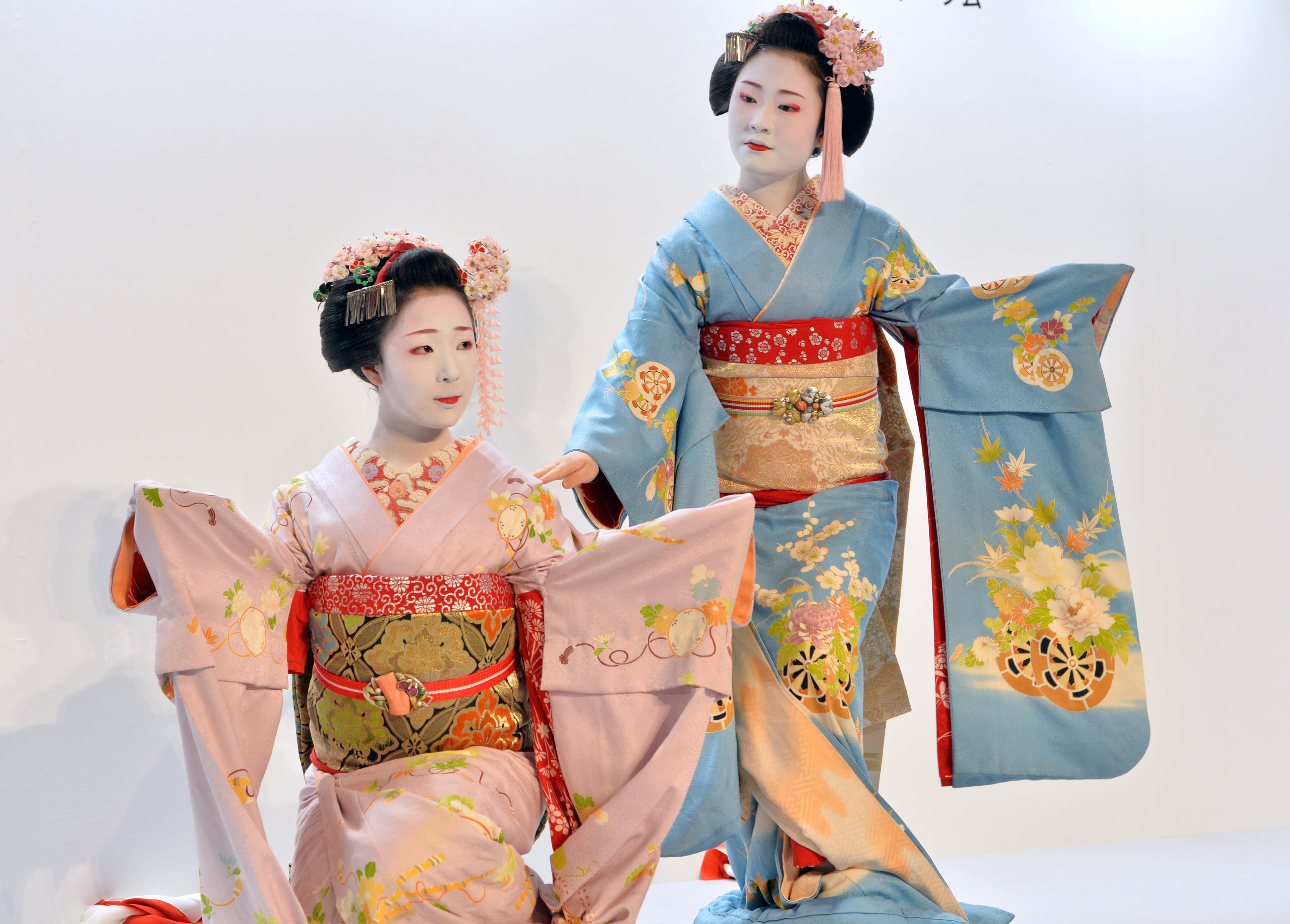 CUNG ĐƯỜNG VÀNG (TOKYO - OSAKA) G